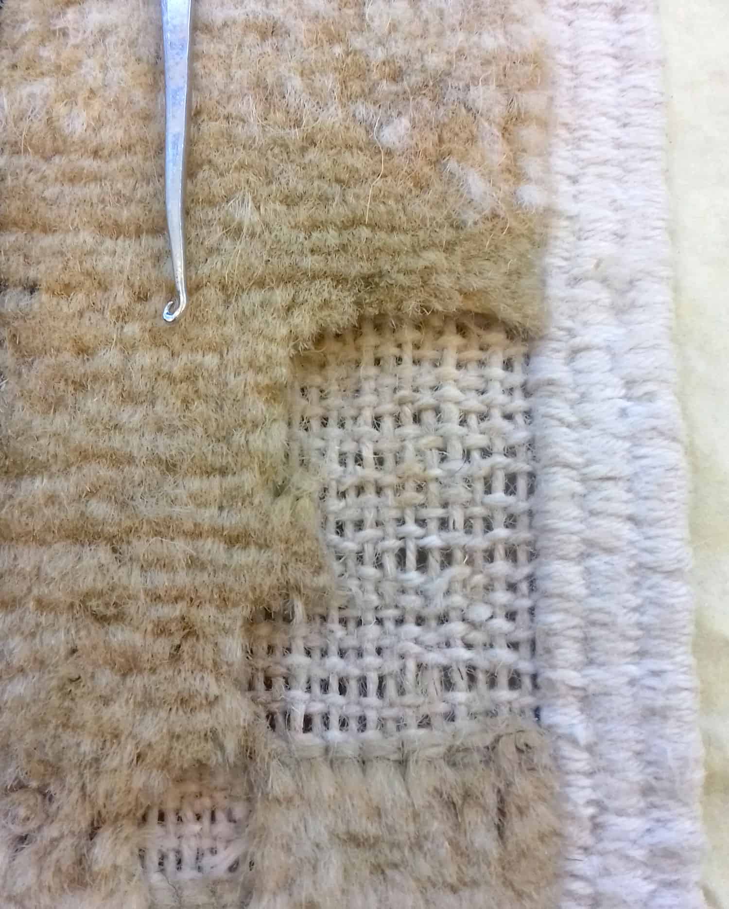 Ricostruzione vello tappeti tarmati